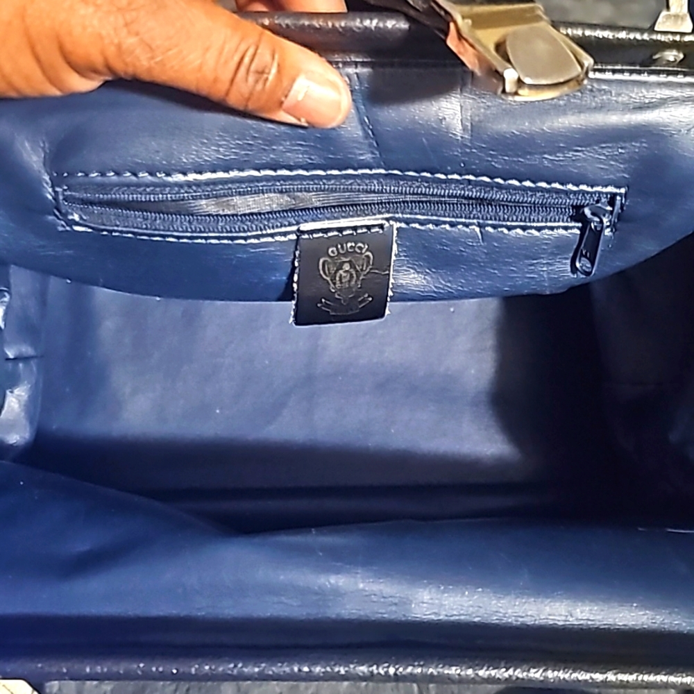 Purse - Picture 3 of 3